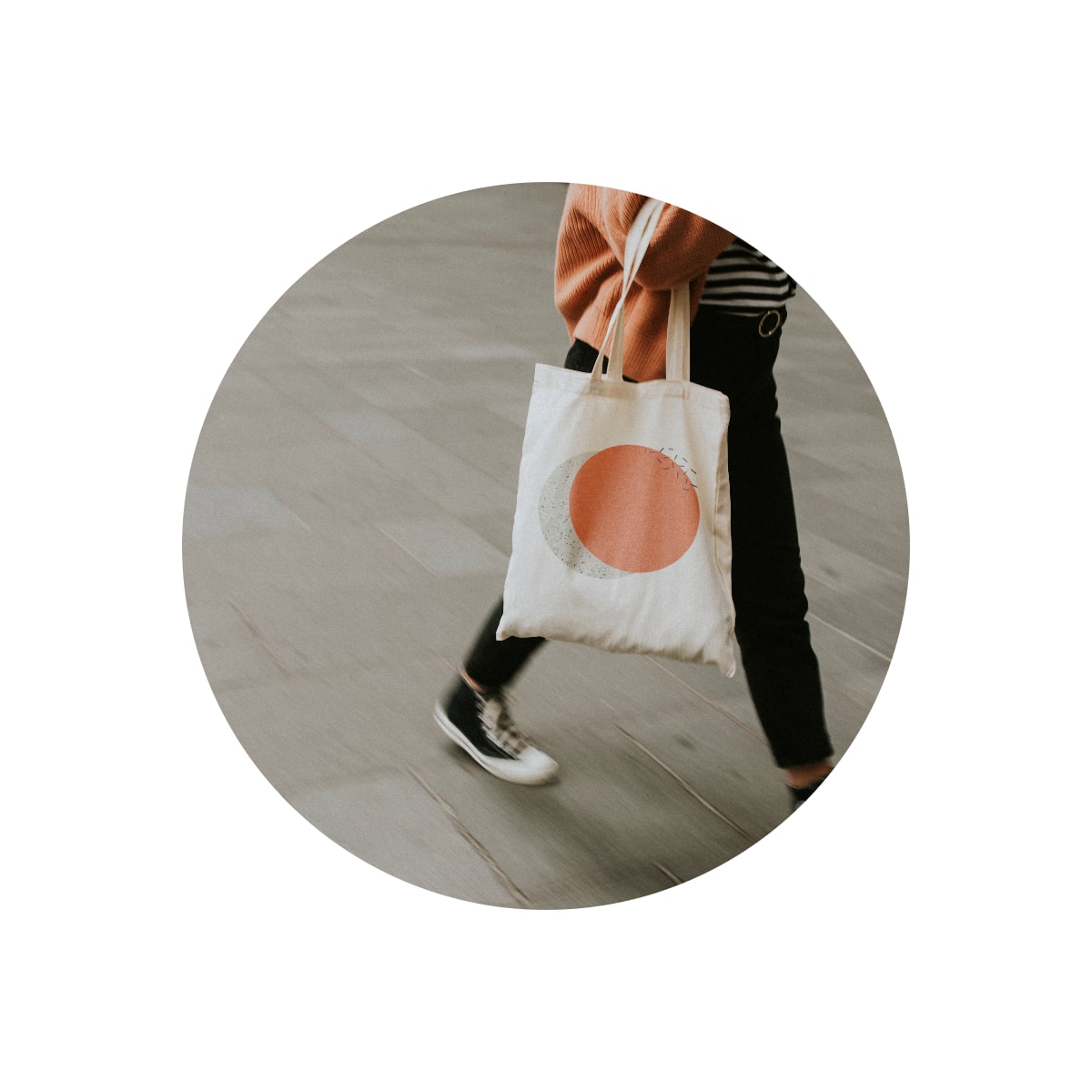 How do I choose the right tote bag?