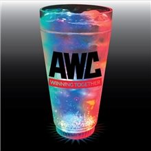 a clear 20 oz 3- light plastic pint cup