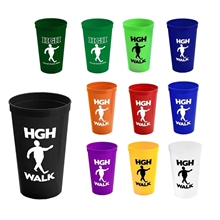 a group of 22 oz cups on the go plastic stadium cup
