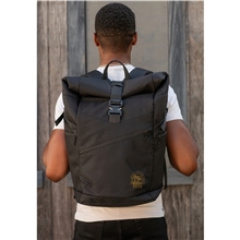 aerial view a group of coloma 28l backpack, image 1 of 2