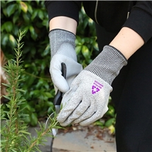 aerial view a group of workit all purpose gloves, image 1 of 4
