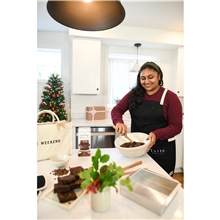 a group of la cuisine prep apron