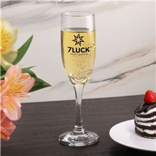 a group of 6.25 oz cambridge champagne flute