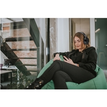 a group of ilive(tm) active noise cancellation bluetooth headphones