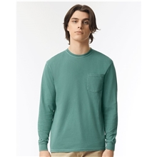 a group of comfort colors - unisex garment - dyed heavyweight long sleeve pocket t - shirt