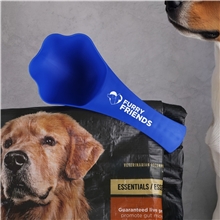 a group of evans pet food scoopn clip(tm)