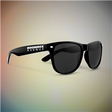 Premium Classic Retro Sunglasses - Black