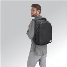 Solo NY(R) Redefine Backpack