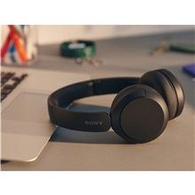 Sony WH - CH520 Wireless Headphones with Microphone