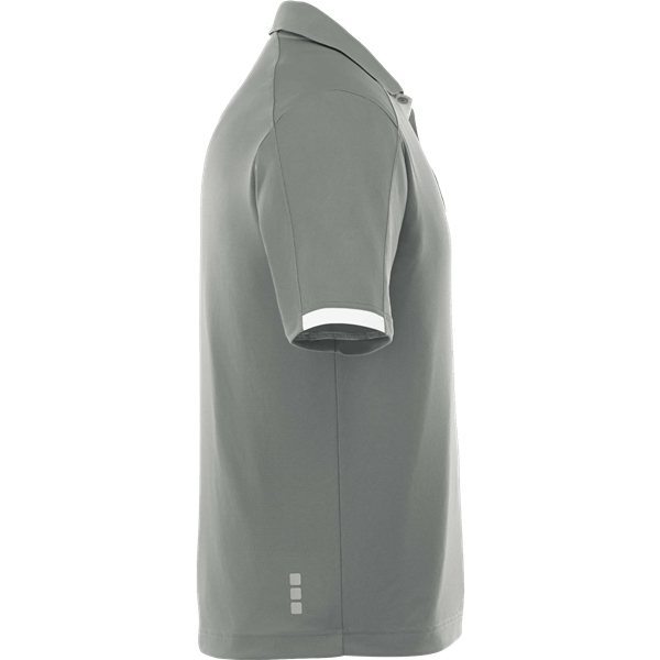 aerial view a steel grey/white (945) mens kiso short sleeve performance polo, image 5 of 8
