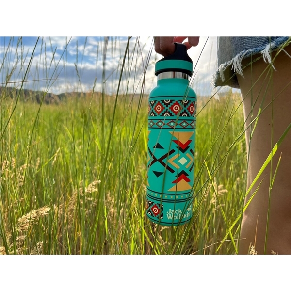 aerial view a group of 20 oz basecamp tundra bottle with screw top lid, image 6 of 14