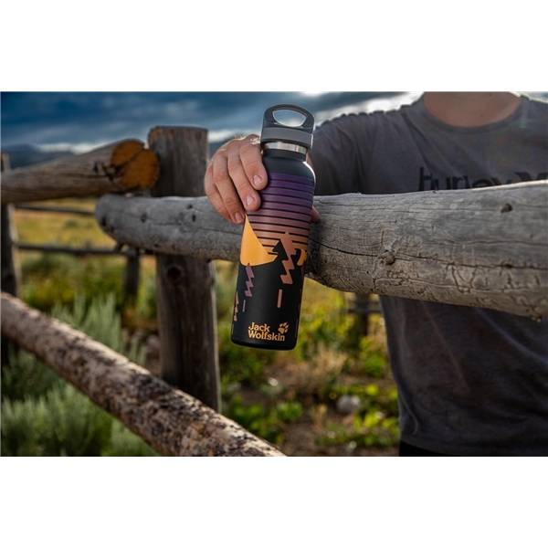 aerial view a group of 20 oz basecamp tundra bottle with screw top lid, image 9 of 14