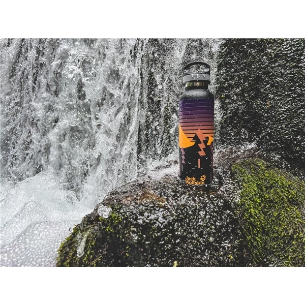 aerial view a group of 20 oz basecamp tundra bottle with screw top lid, image 13 of 14