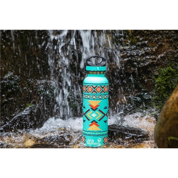 aerial view a group of 20 oz basecamp tundra bottle with screw top lid, image 14 of 14