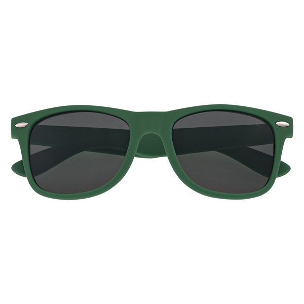 aerial view a kelly green velvet touch malibu risky business sunglasses - opaque, image 4 of 4