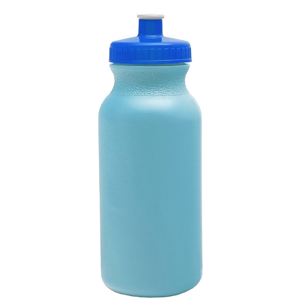 aerial view a light blue bottle & royal blue lid 20 oz the omni color bike bottle with push pull lid, image 2 of 2