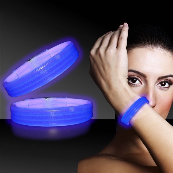 Promotional Deluxe Triple Wide 9 Inch Glow Bracelet - Blue
