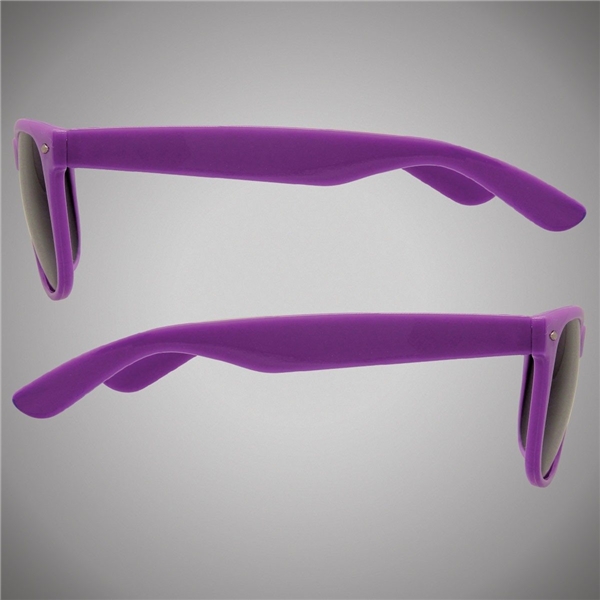 Premium Classic Retro Sunglasses - Purple